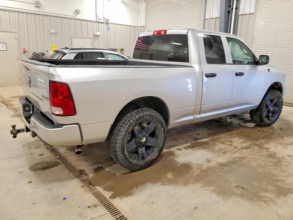 2017 RAM 1500 ST 3