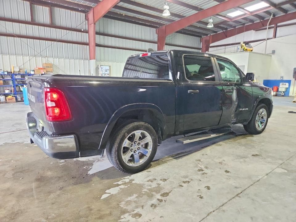 2025 RAM 1500 BIG HORN/LONE STAR 3