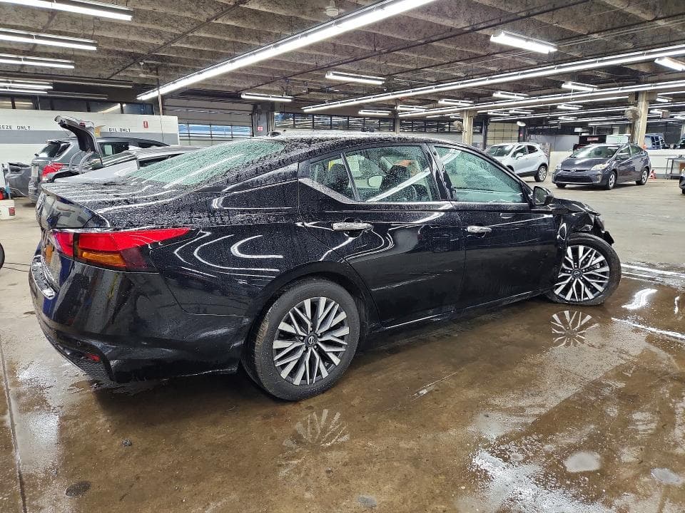2025 NISSAN ALTIMA SV 3