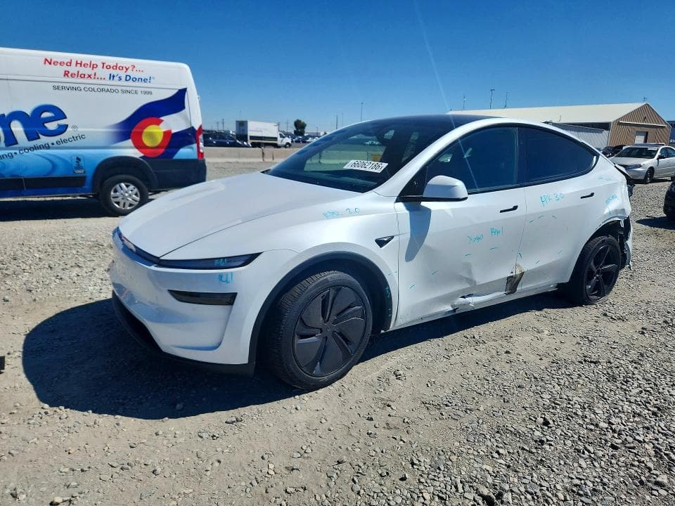 2026 TESLA MODEL Y - 1