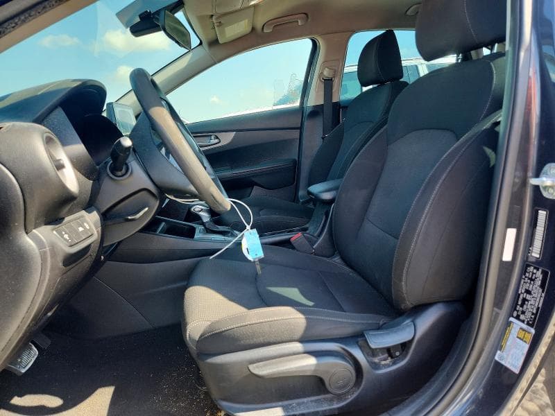 2019 KIA FORTE FE 7
