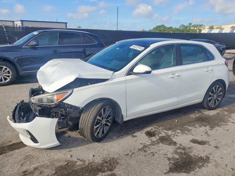 2019 HYUNDAI ELANTRA GT BASE - 1