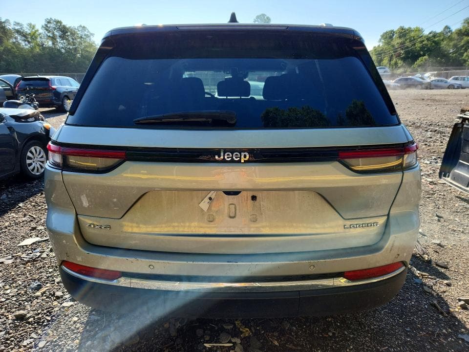 2023 JEEP GRAND CHEROKEE LAREDO 6