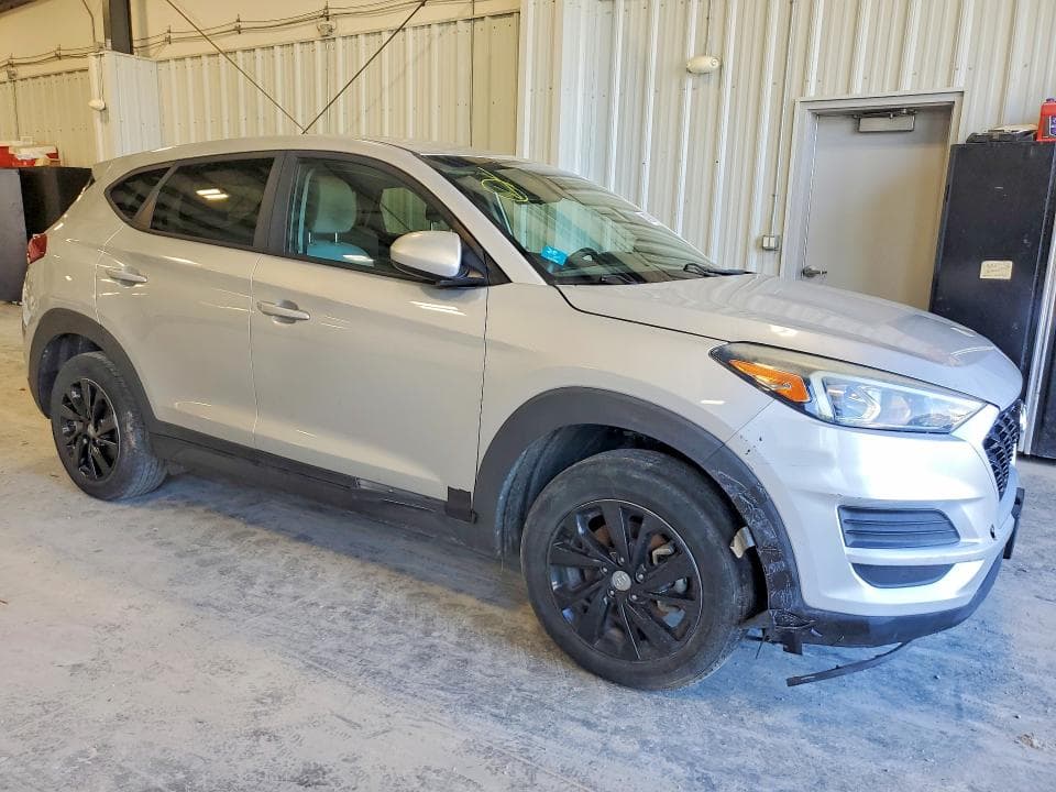 2019 HYUNDAI TUCSON SE 4