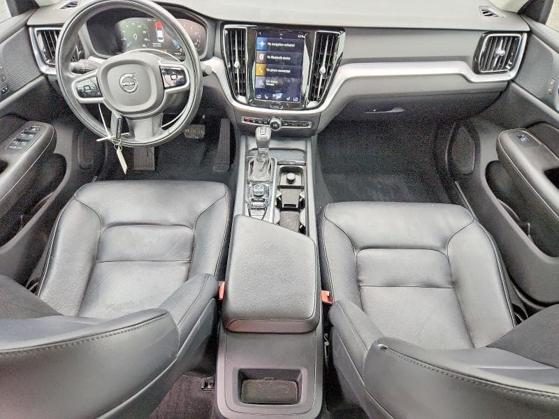 2020 VOLVO S60 T5 MOMENTUM 8