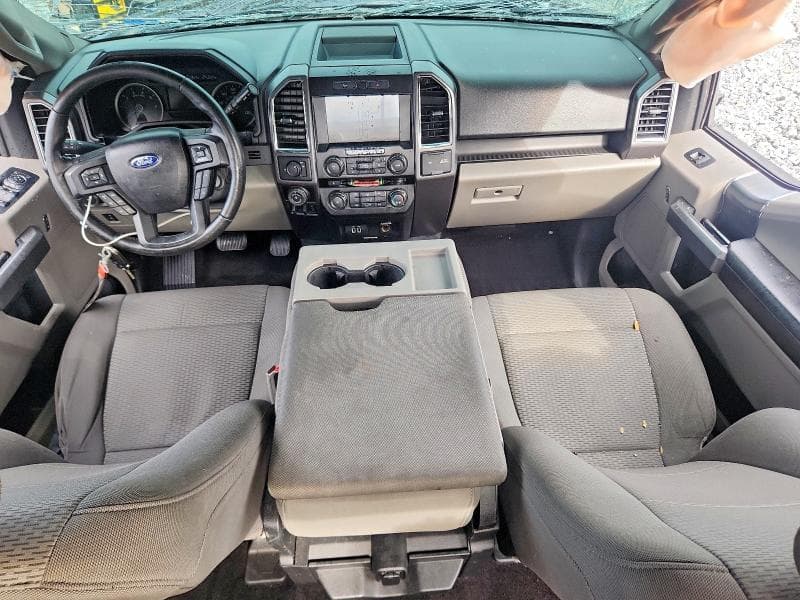 2017 FORD F150 SUPERCREW 8