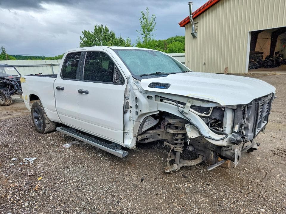 2024 RAM 1500 TRADESMAN 4