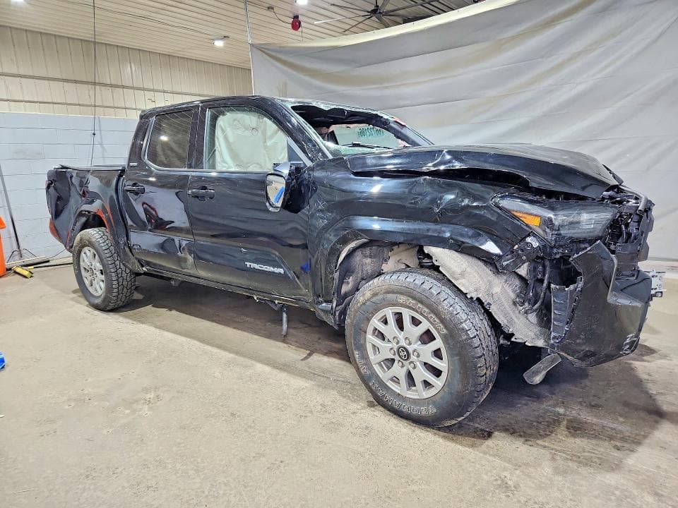 2025 TOYOTA TACOMA SR5 4