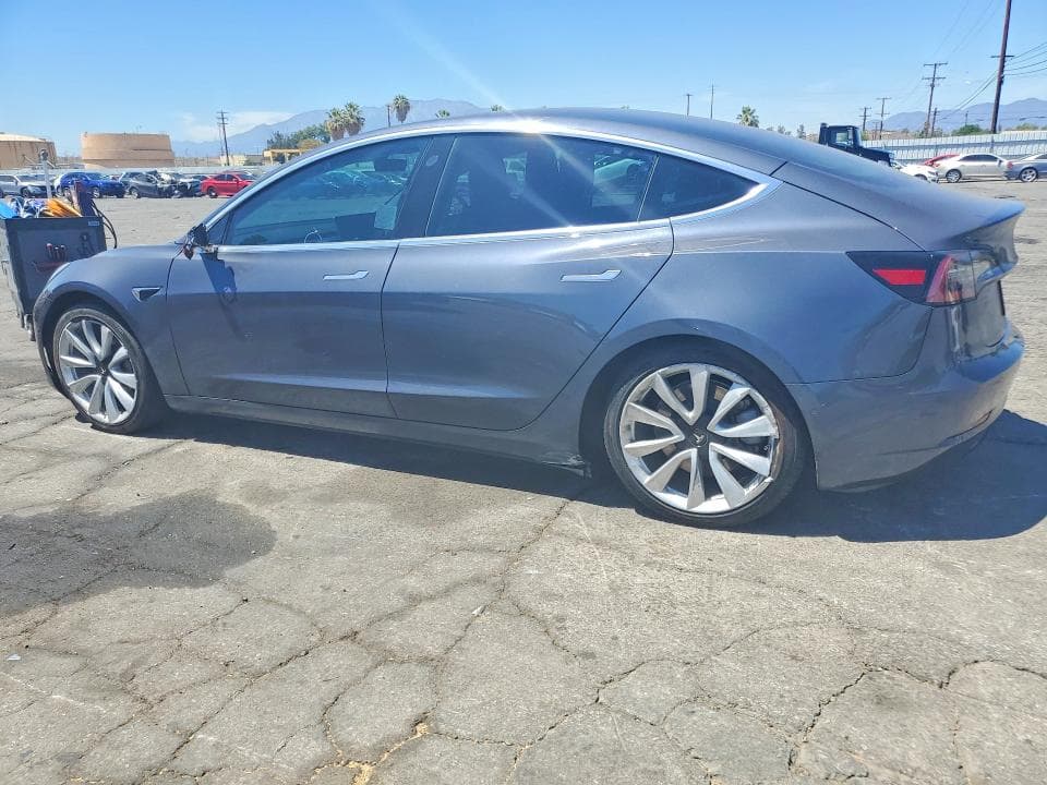 2020 TESLA MODEL 3 2