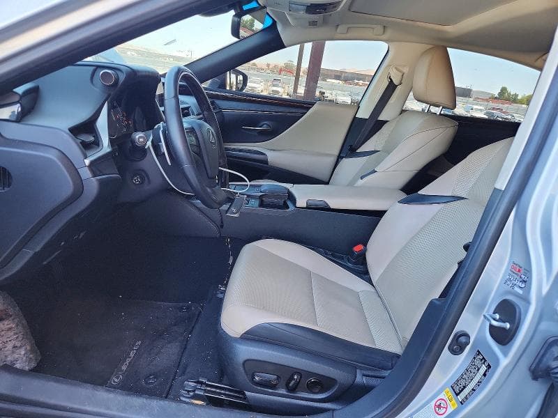 2019 LEXUS ES 300H 7