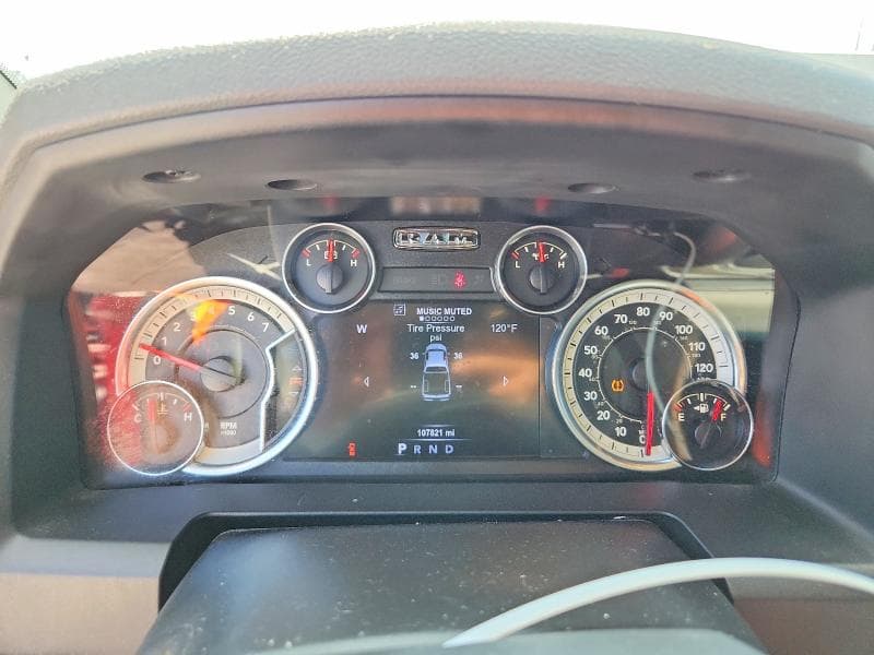 2017 RAM 1500 SLT 9