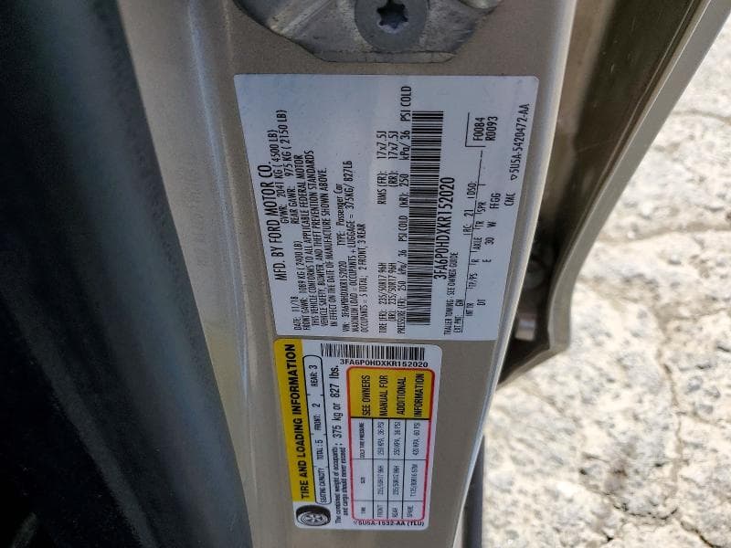 2019 FORD FUSION SE 12