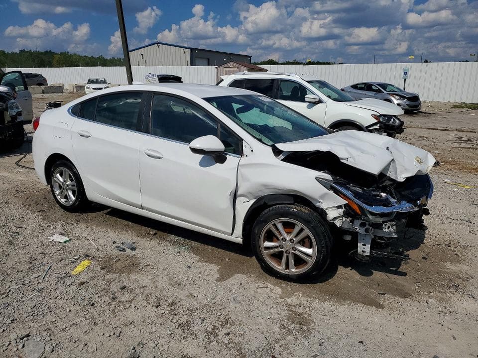 2017 CHEVROLET CRUZE LT 4