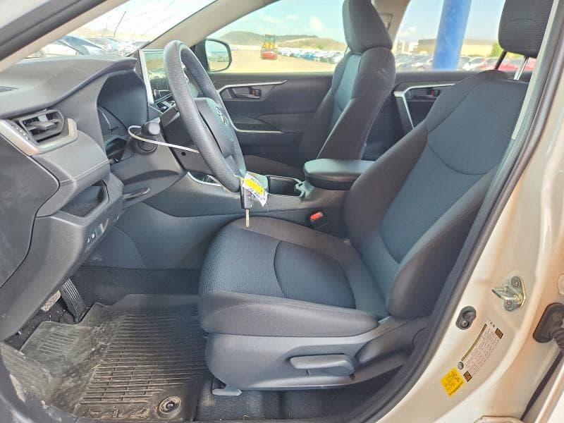 2025 TOYOTA RAV4 LE 7