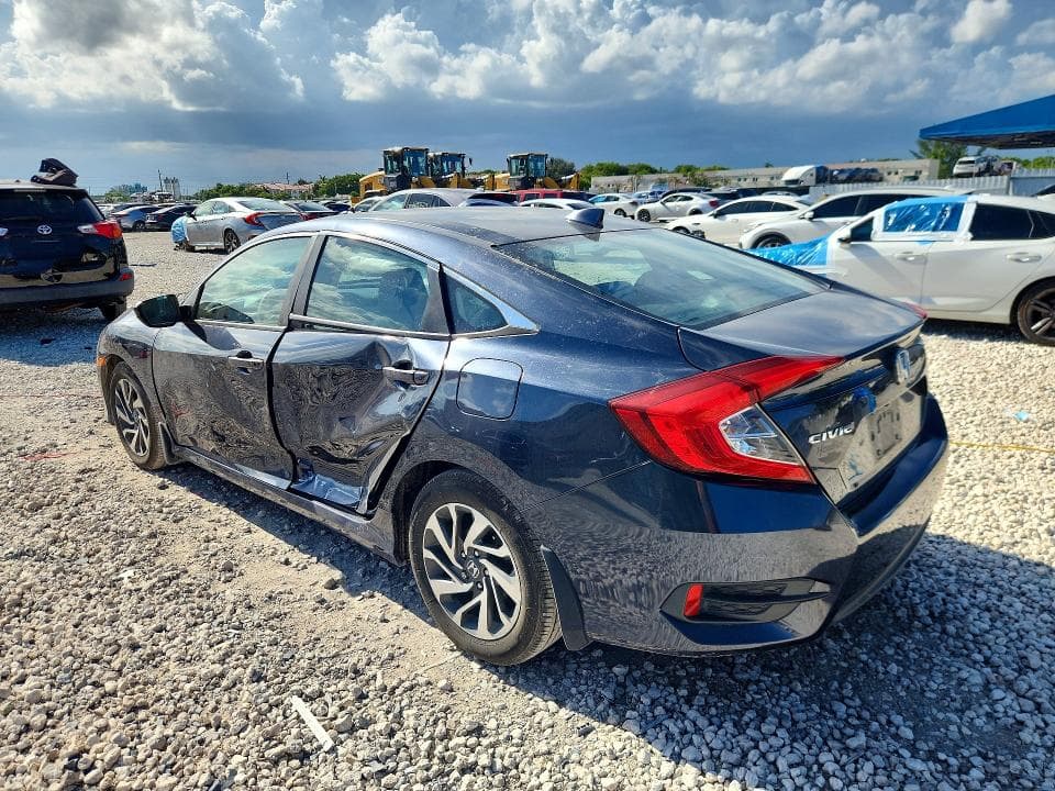 2017 HONDA CIVIC EX 2