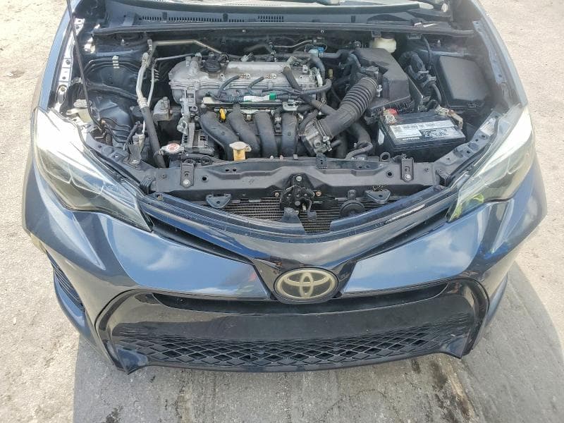 2017 TOYOTA COROLLA SE 11