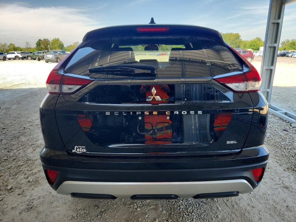 2022 MITSUBISHI ECLIPSE CROSS SE 6