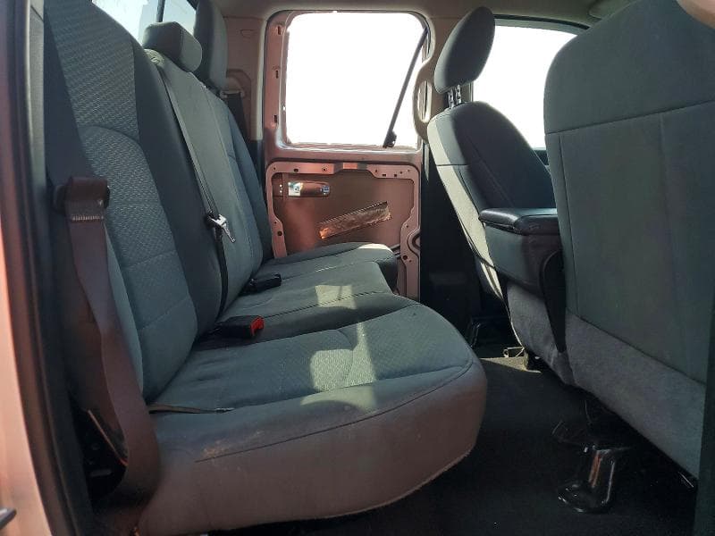 2018 RAM 1500 SLT 10