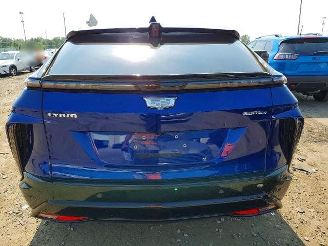 2025 CADILLAC LYRIQ SPORT 6