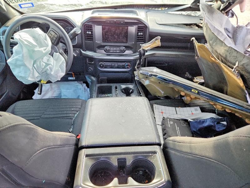2023 FORD F150 SUPERCREW 8