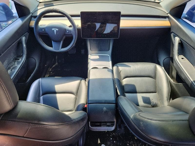 2022 TESLA MODEL  Y 8