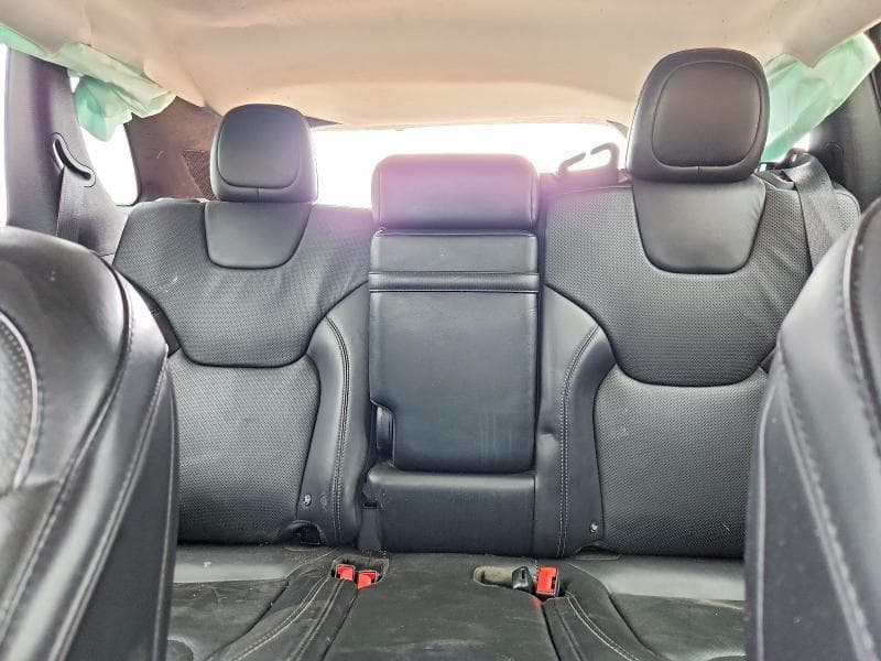 2019 JEEP CHEROKEE LIMITED 10