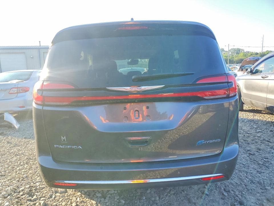 2021 CHRYSLER PACIFICA HYBRID TOURING 6
