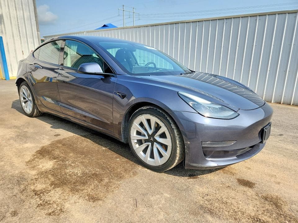 2023 TESLA MODEL 3 4