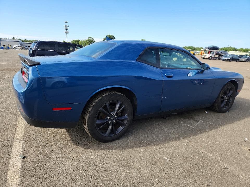 2020 DODGE CHALLENGER SXT 3