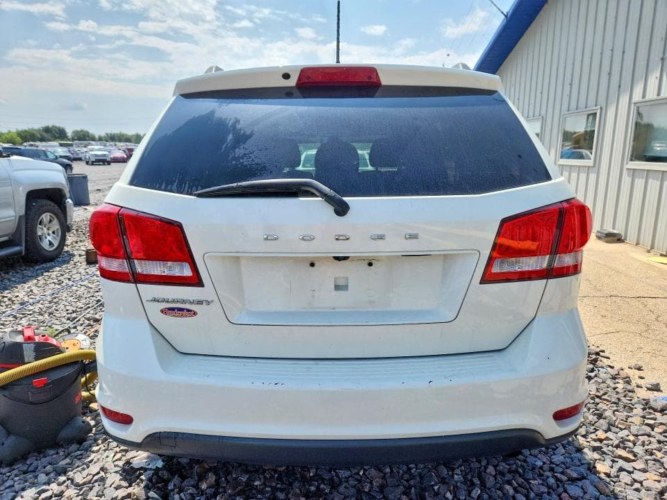 2019 DODGE JOURNEY SE 6