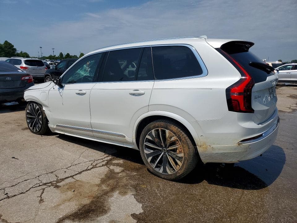 2025 VOLVO XC90 PLUS 2