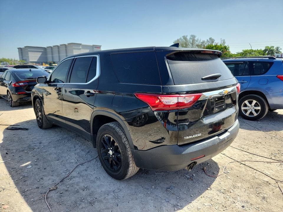2020 CHEVROLET TRAVERSE LS 2