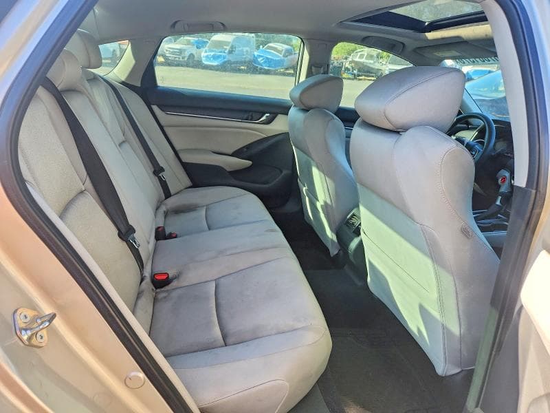 2020 HONDA ACCORD EX 10