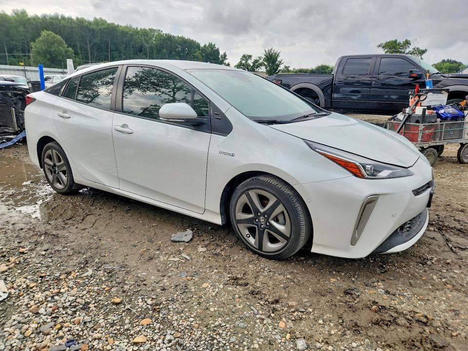 2022 TOYOTA PRIUS XLE 4