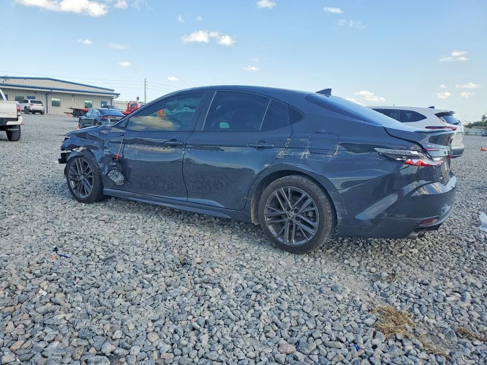 2025 TOYOTA CAMRY SE 2