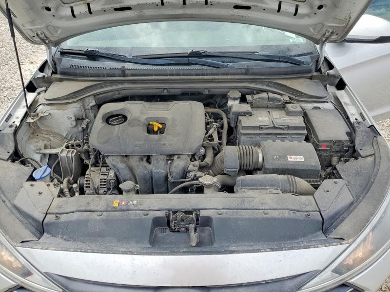 2019 HYUNDAI ELANTRA SE 11