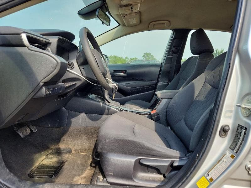 2020 TOYOTA COROLLA LE 7