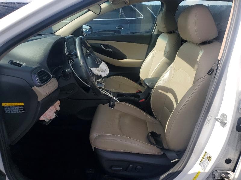 2019 HYUNDAI ELANTRA GT BASE 7