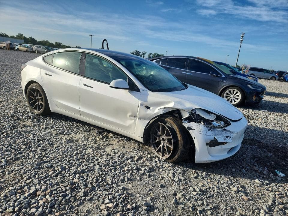 2021 TESLA MODEL 3 4