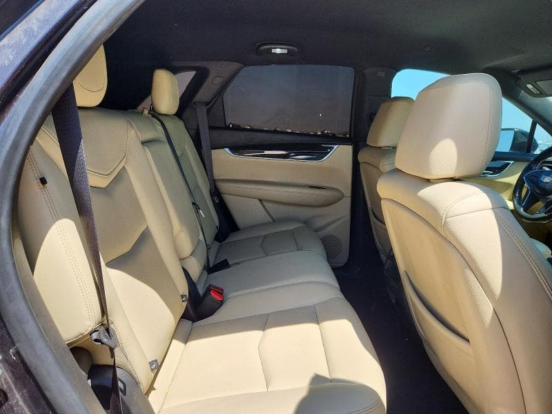2018 CADILLAC XT5 11