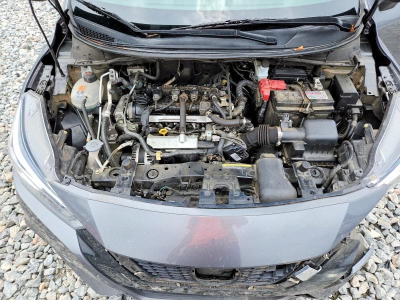 2022 NISSAN VERSA S 11