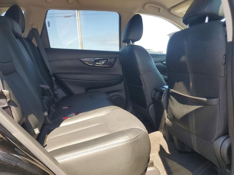 2017 NISSAN ROGUE SL 11