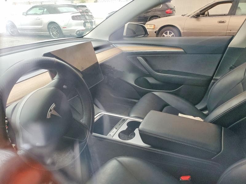 2021 TESLA MODEL 3 9