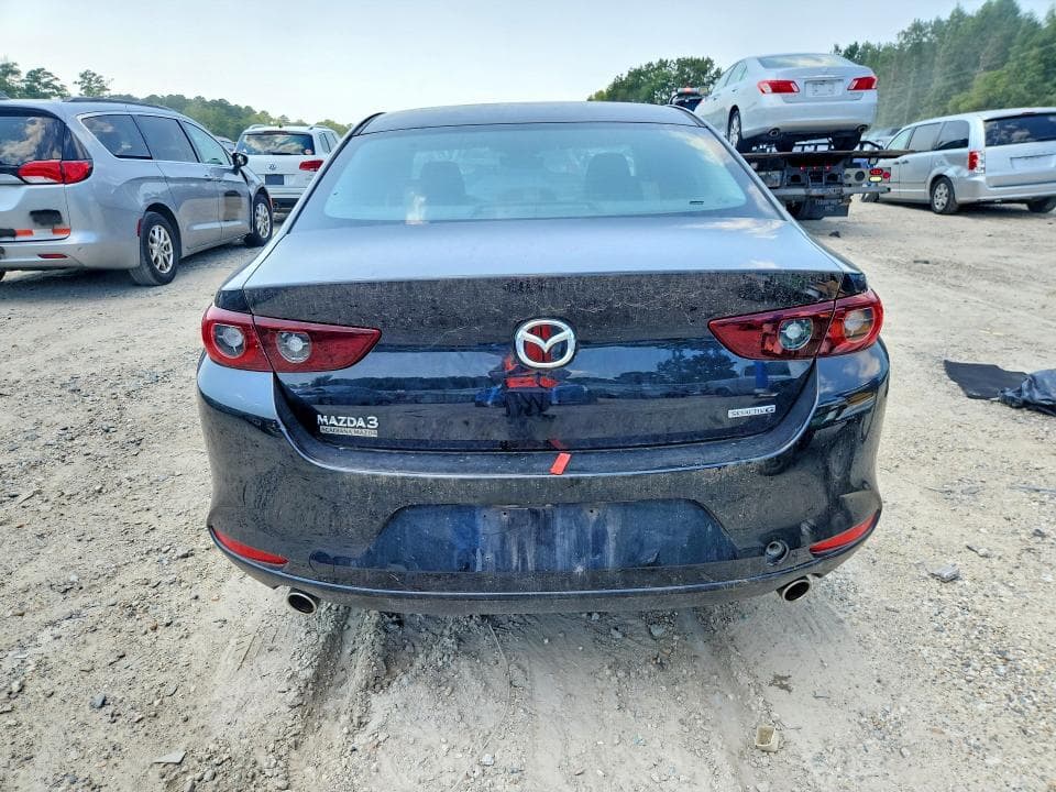 2022 MAZDA 3 6