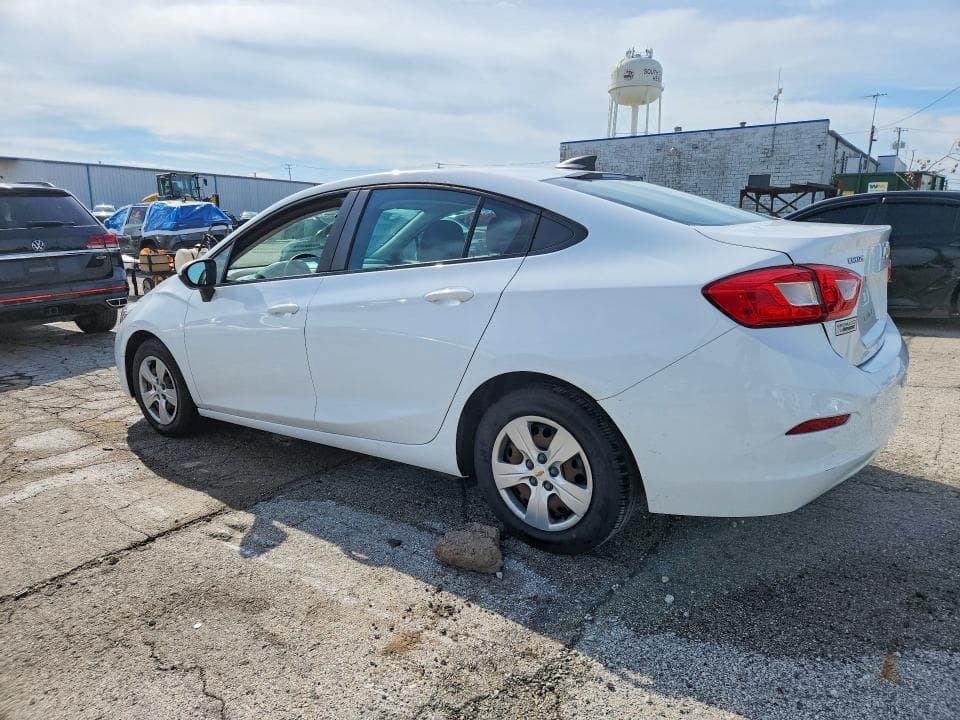 2018 CHEVROLET CRUZE LS 2
