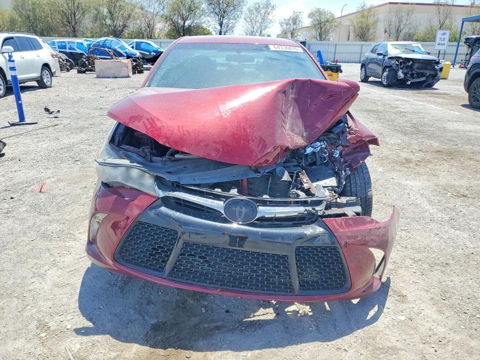2017 TOYOTA CAMRY SE 5