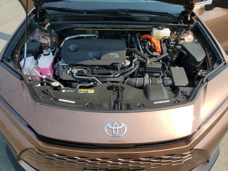 2025 TOYOTA CROWN SIGNIA LIMITED 12