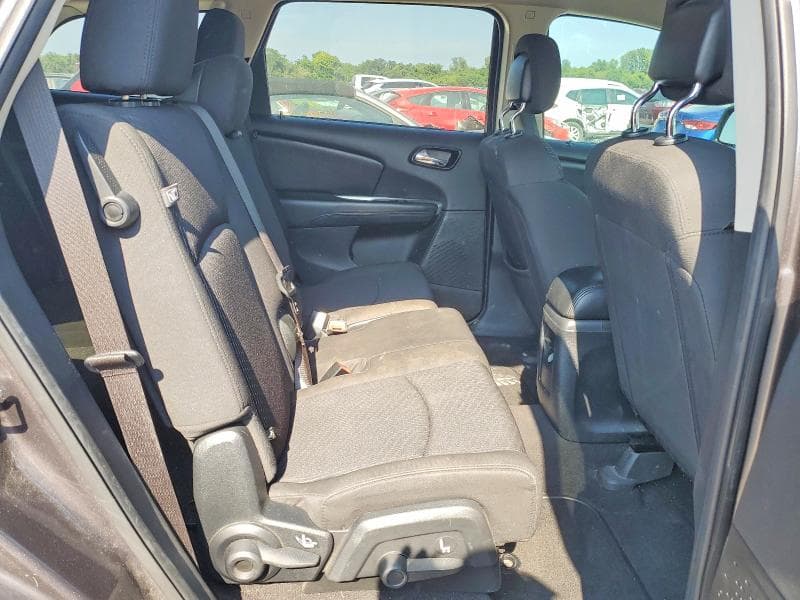 2018 DODGE JOURNEY SE 11