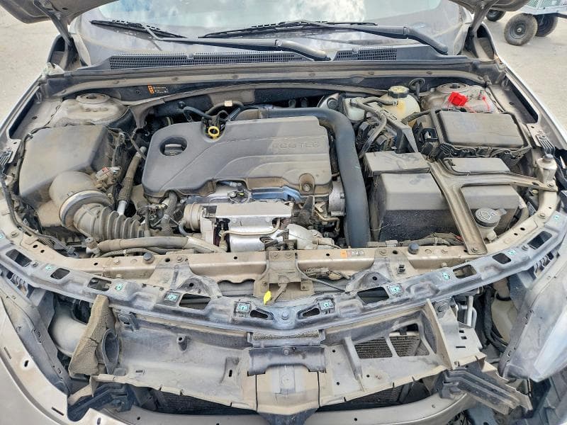 2022 CHEVROLET MALIBU LT 11