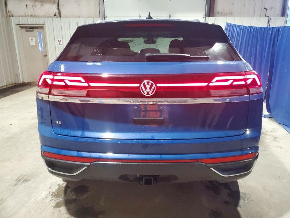 2026 VOLKSWAGEN ATLAS CROSS SPORT SE 6
